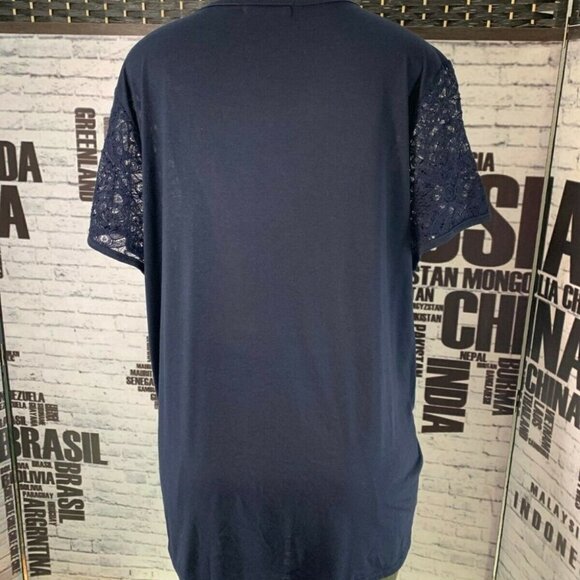 89th & Madison 3X Navy Lace Front Lined Top - Picture 4 of 5